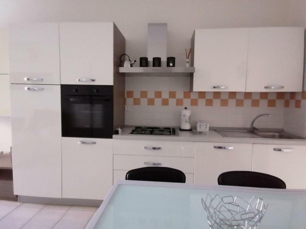 Appartamento Elegante Nuovissimo Quartu SantʼElena Dış mekan fotoğraf